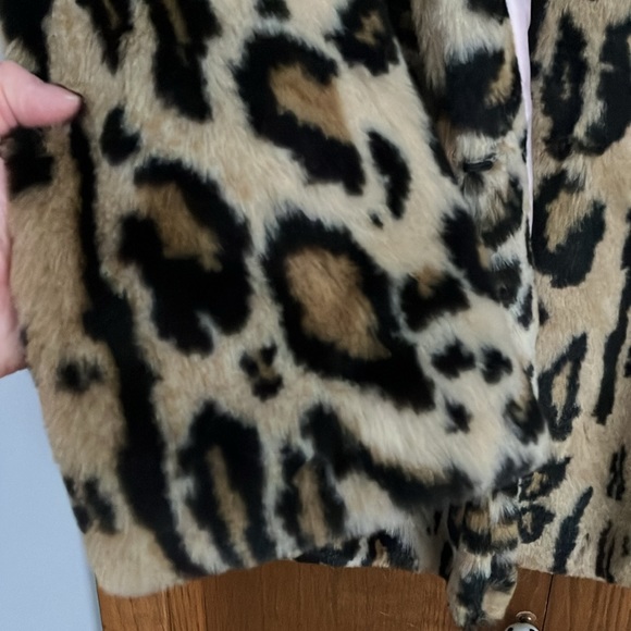 Topshop leopard faux fur coat! - Picture 6 of 9